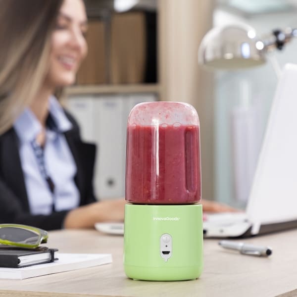 Mini Portable Green and Transparent Blender with USB Charging