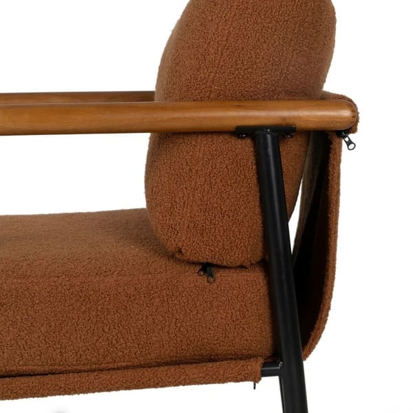 Fauteuil Bouclette Marron et Accoudoirs en Bois