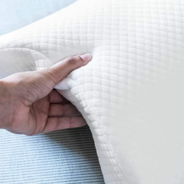 Ostheopathic Cervical Pillow Rounded White ING