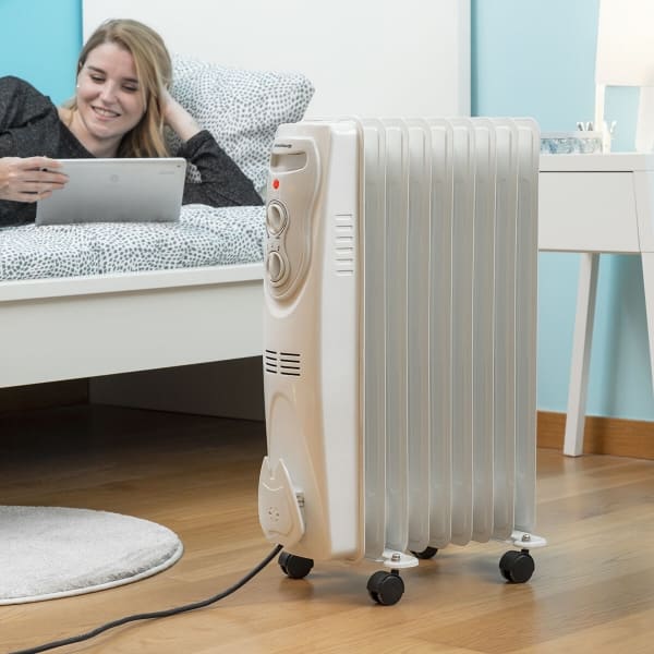 Radiateur Bain d'Huile Blanc ING 9 Éléments : Chauffage Efficace et Pratique